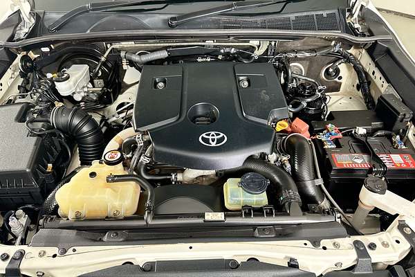 2022 Toyota HILUX SR (4x4) GUN126R 4X4