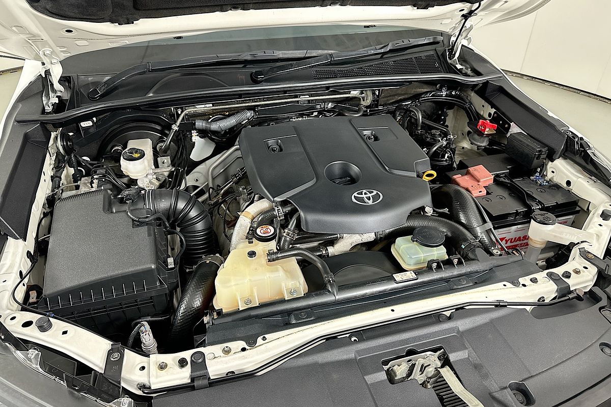 2022 Toyota HILUX SR (4x4) GUN126R 4X4