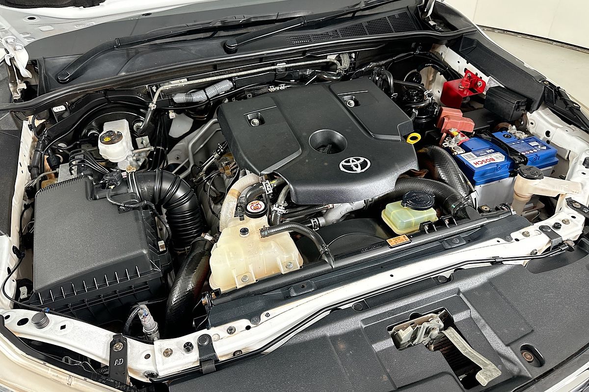 2020 Toyota HILUX SR (4x4) GUN126R MY19 UPGRADE 4X4