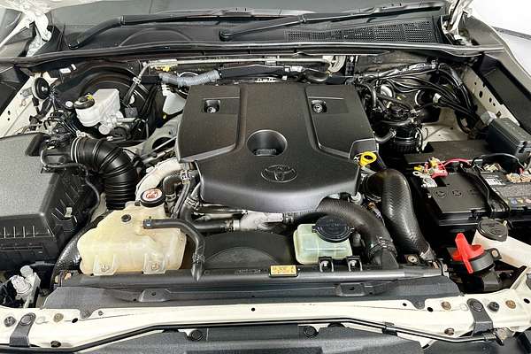 2023 Toyota HILUX SR (4x4) GUN126R 4X4