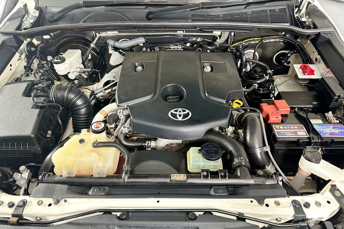 2022 Toyota HILUX SR (4x4) GUN126R 4X4