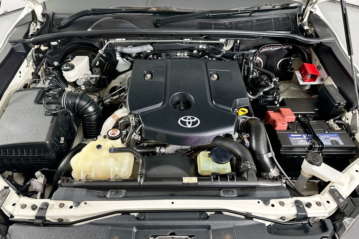 2022 Toyota HILUX SR (4x4) GUN126R 4X4