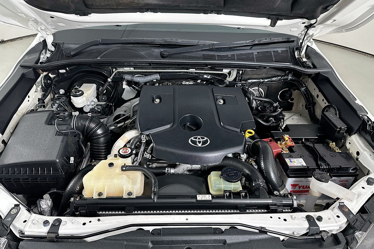 2022 Toyota HILUX SR (4x4) GUN126R 4X4