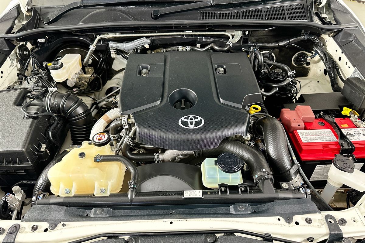 2022 Toyota HILUX SR (4x4) GUN126R 4X4