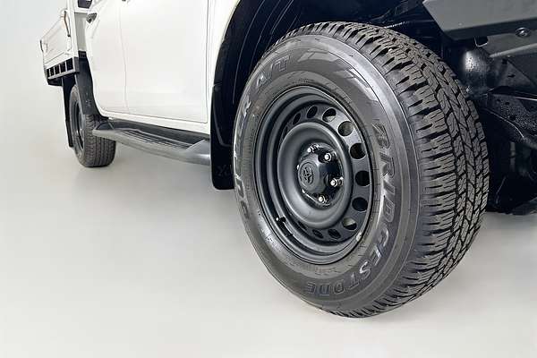 2020 Toyota HILUX SR (4x4) GUN126R MY19 UPGRADE 4X4