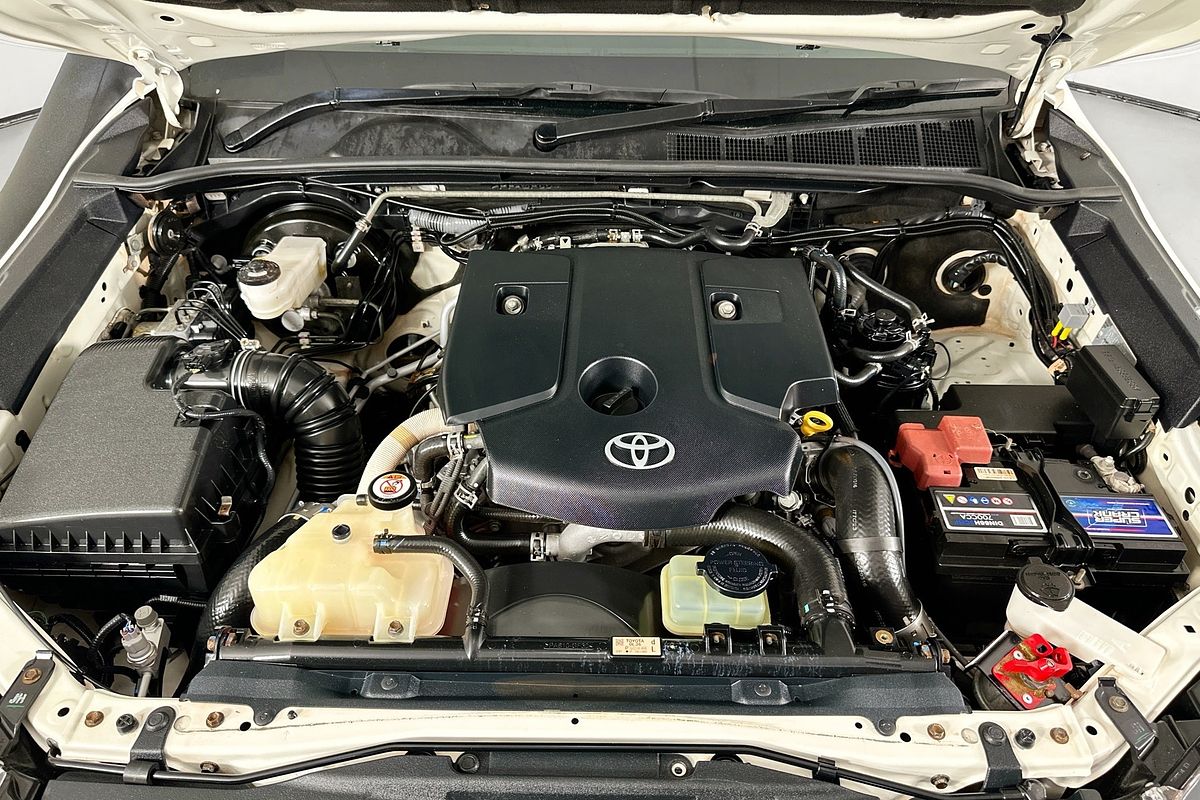 2022 Toyota HILUX SR (4x4) GUN126R 4X4