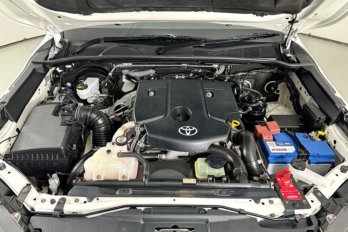 2021 Toyota HILUX SR (4x4) GUN126R 4X4