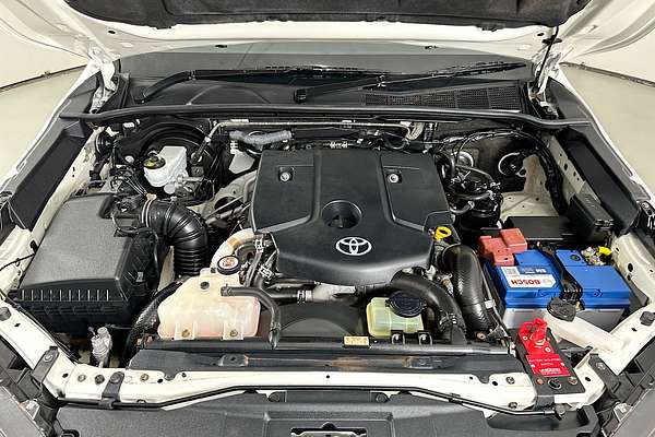 2021 Toyota HILUX SR (4x4) GUN126R 4X4