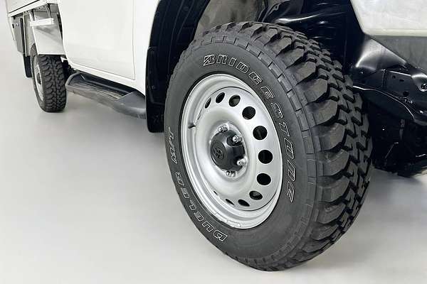 2020 Toyota HILUX SR (4x4) GUN126R FACELIFT 4X4