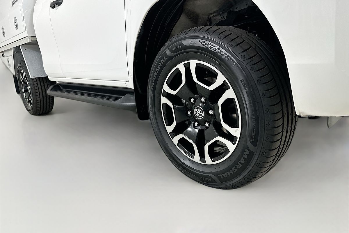 2021 Toyota HILUX SR (4x4) GUN126R 4X4