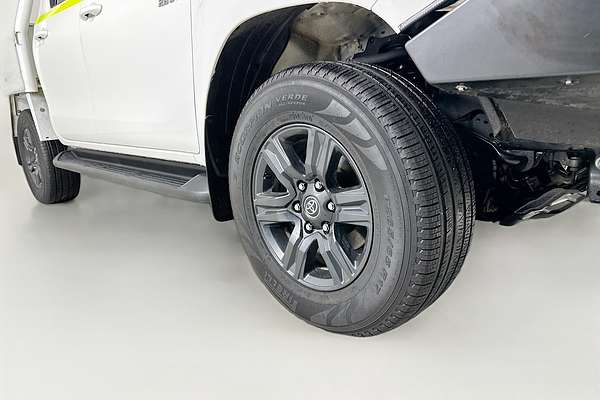 2023 Toyota HILUX SR (4x4) GUN126R 4X4