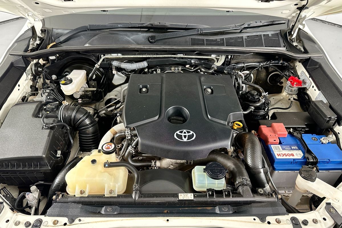 2022 Toyota HILUX SR (4x4) GUN126R 4X4