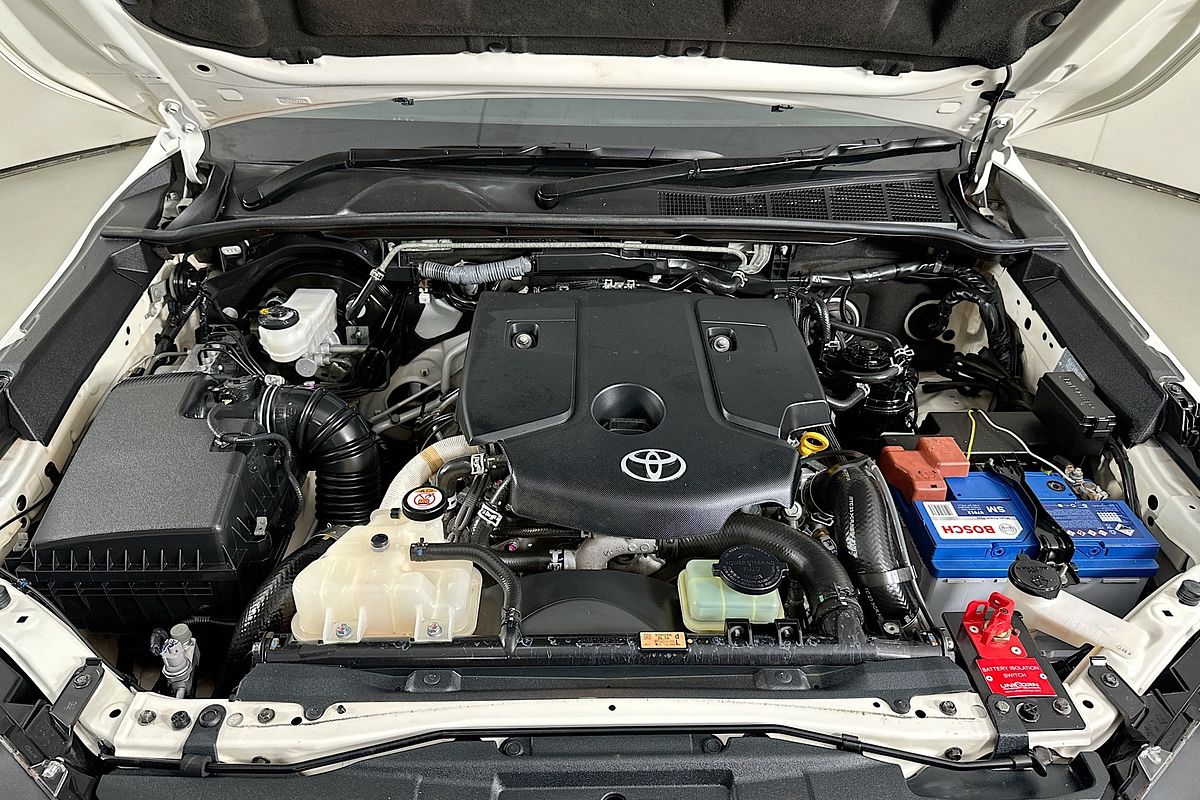 2021 Toyota HILUX SR (4x4) GUN126R 4X4