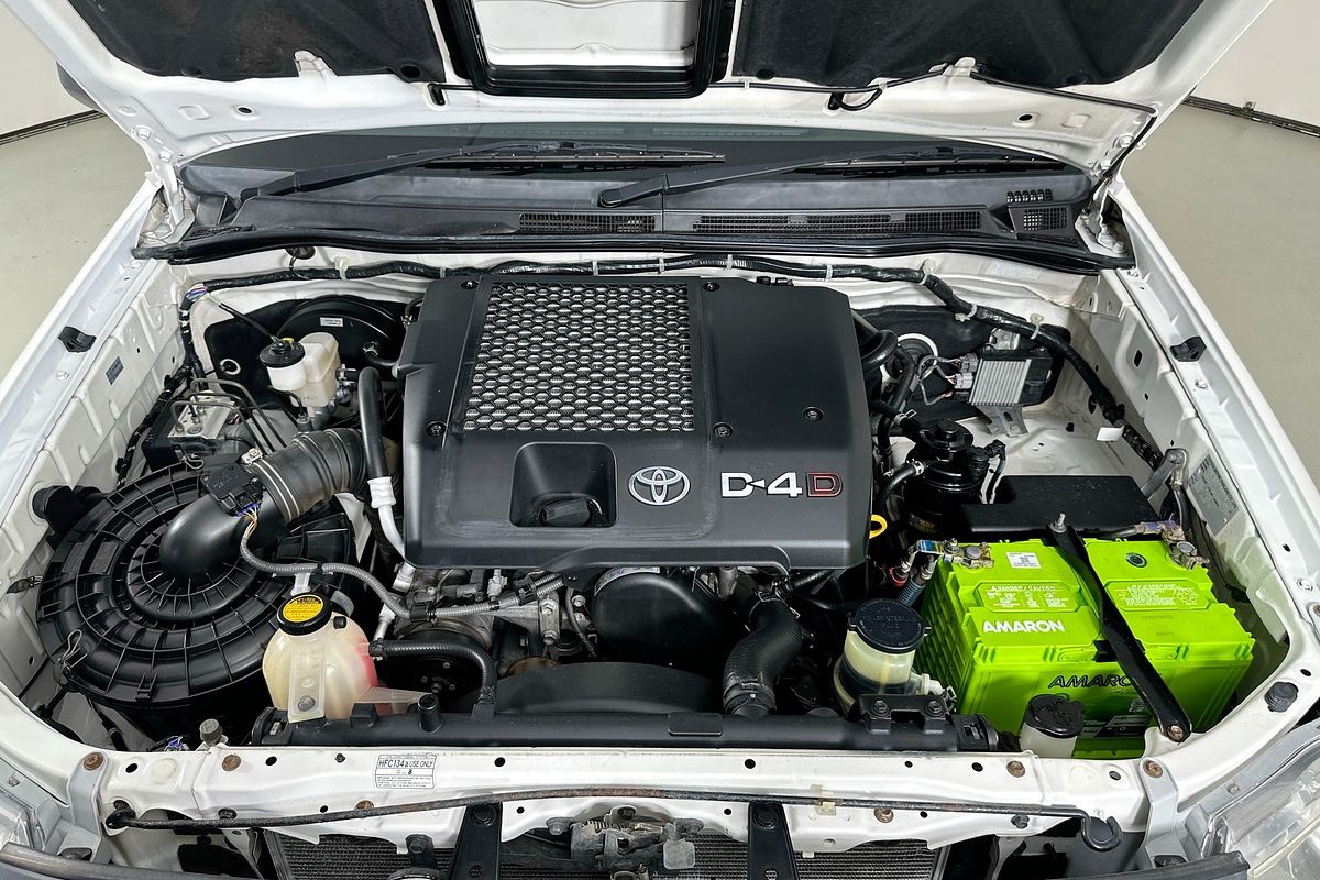 2011 Toyota HILUX SR KUN16R MY12 REAR WHEEL DRIVE