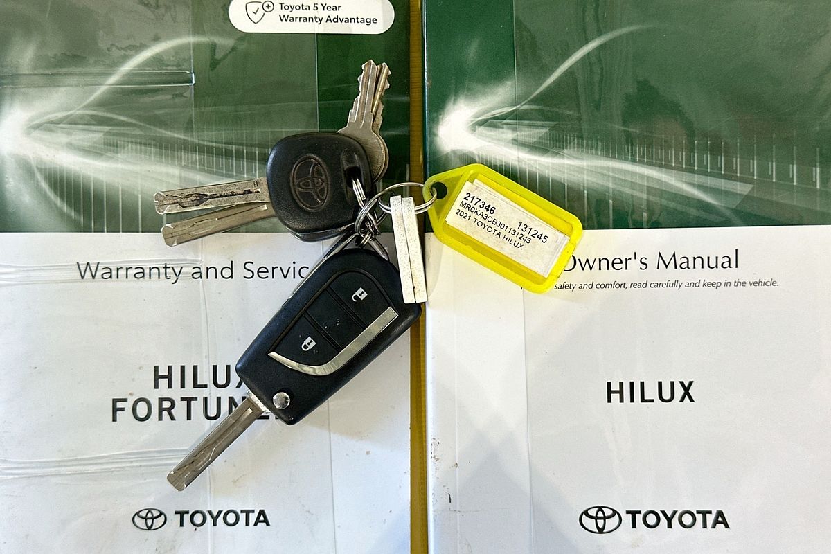 2021 Toyota HILUX SR (4x4) GUN126R 4X4