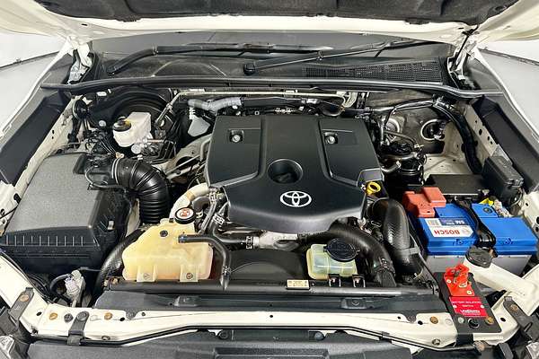 2022 Toyota HILUX SR (4x4) GUN126R 4X4