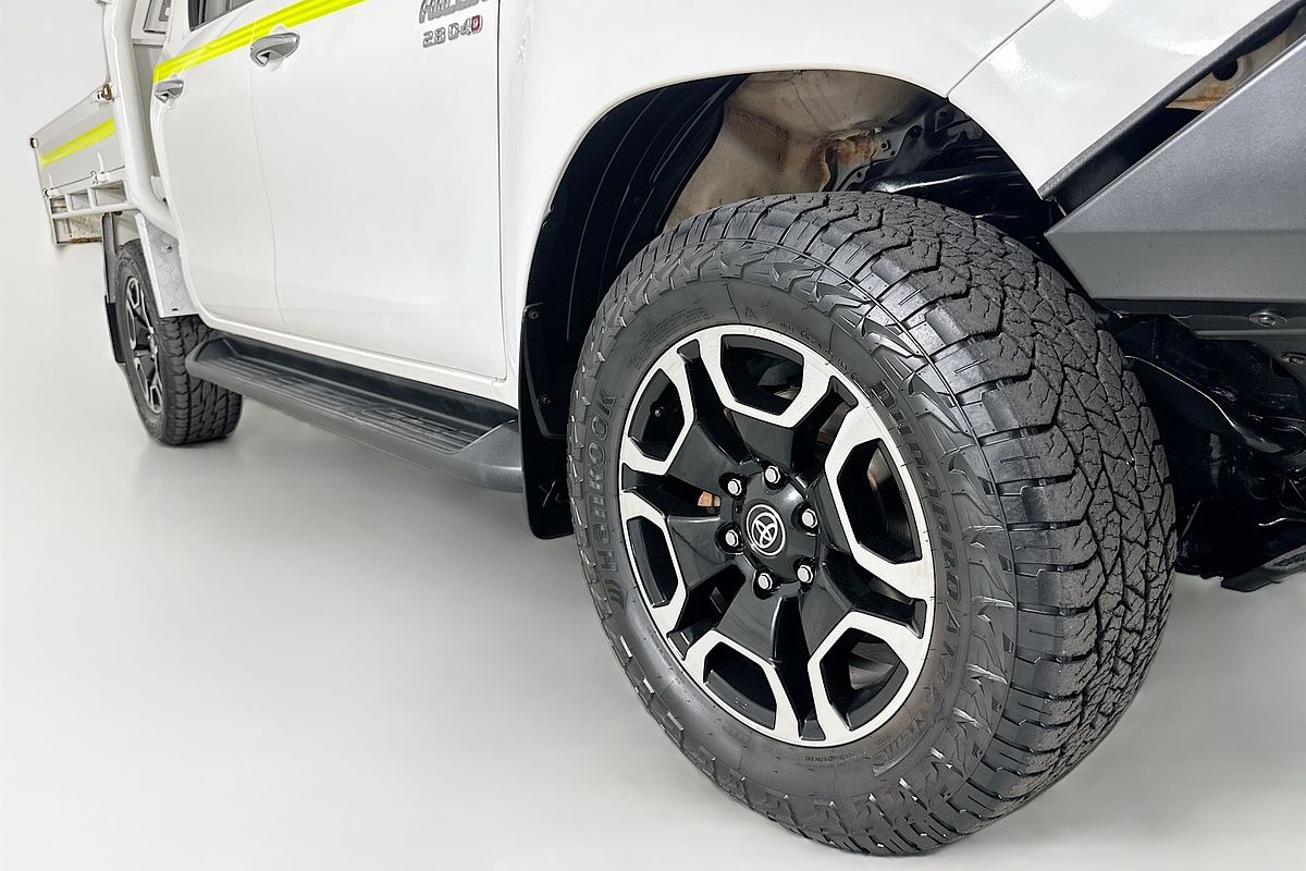 2021 Toyota HILUX SR5 (4x4) GUN126R FACELIFT 4X4