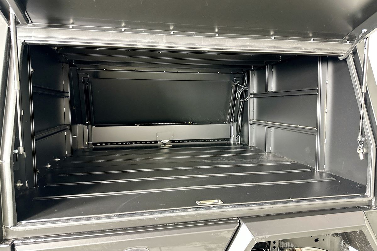 2022 Toyota HILUX SR5 (4x4) GUN126R 4X4