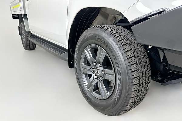 2024 Toyota HILUX SR (4x4) GUN126R 4X4
