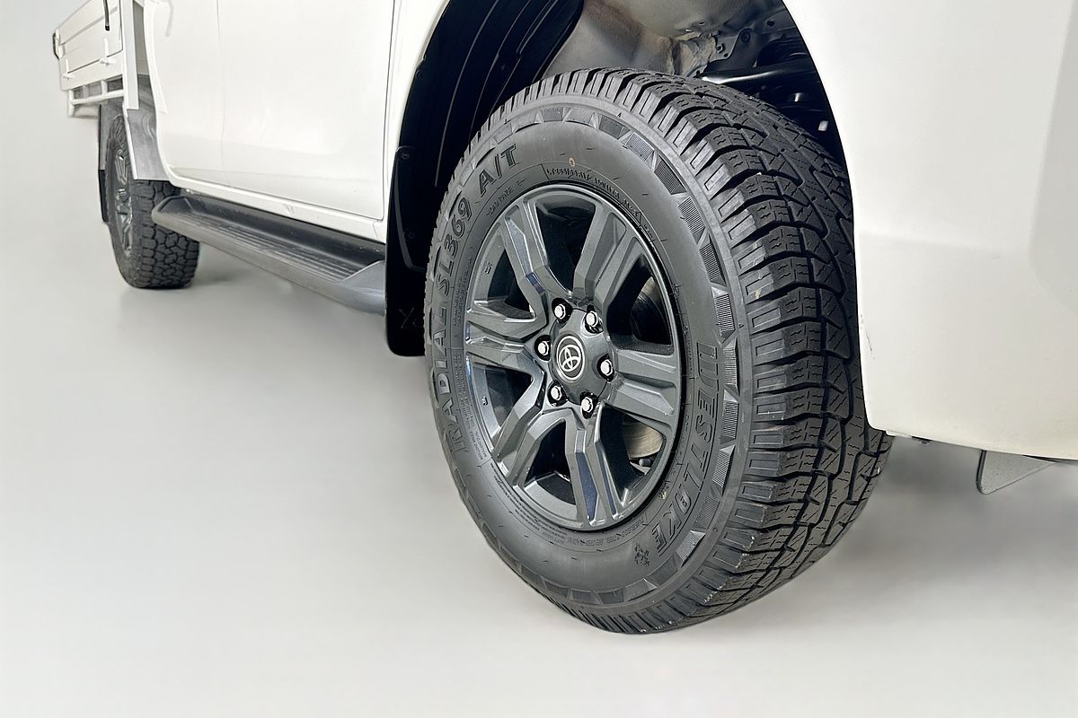 2022 Toyota HILUX SR (4x4) GUN126R 4X4