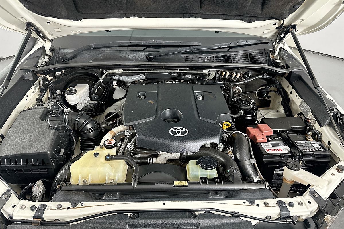 2022 Toyota HILUX SR (4x4) GUN126R 4X4