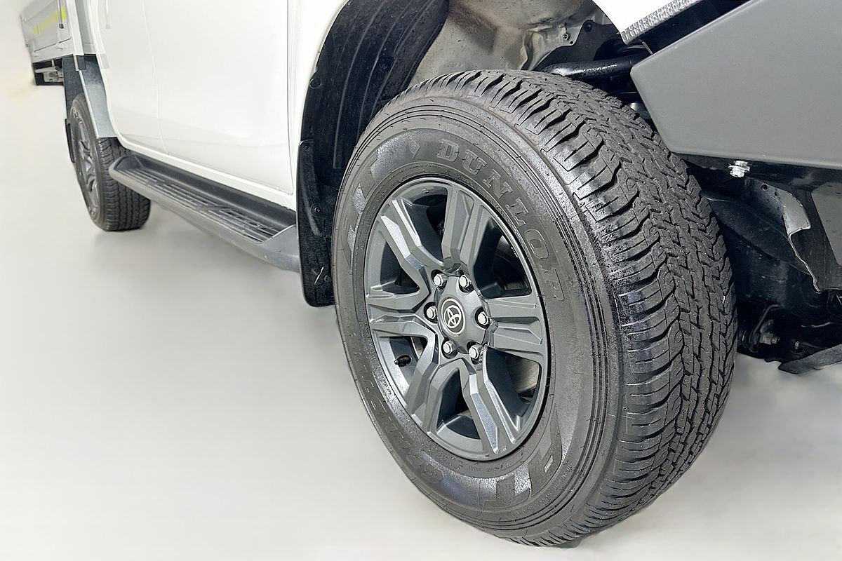 2023 Toyota HILUX SR (4x4) GUN126R 4X4