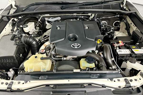 2021 Toyota HILUX SR (4x4) GUN126R 4X4