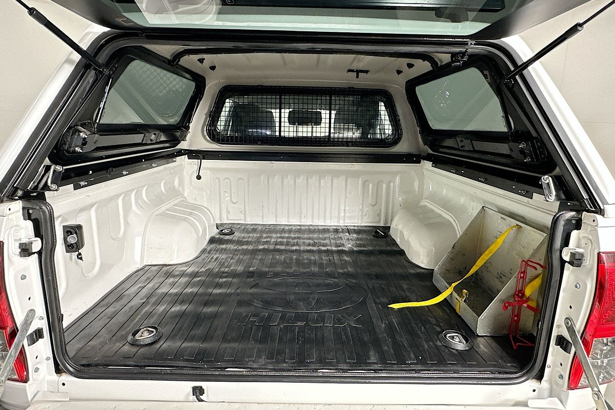 2019 Toyota HILUX SR (4x4) GUN126R MY19 4X4