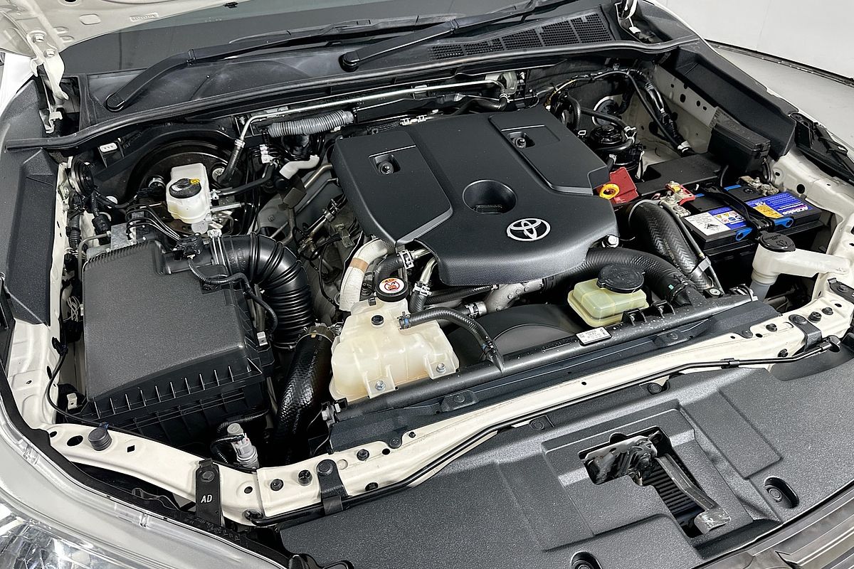 2020 Toyota HILUX WORKMATE HI-RIDER GUN135R FACELIFT 4x2