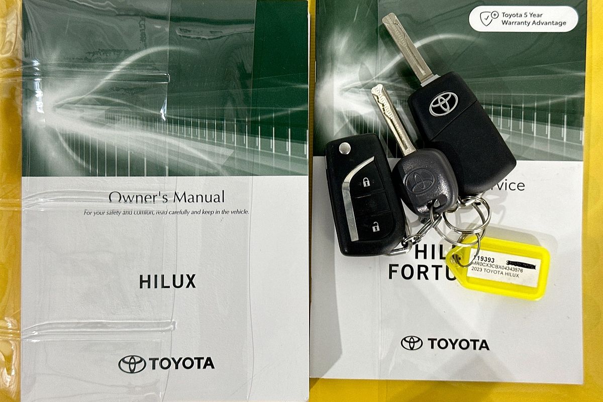 2023 Toyota HILUX WORKMATE (4x2) TGN121R 4x2