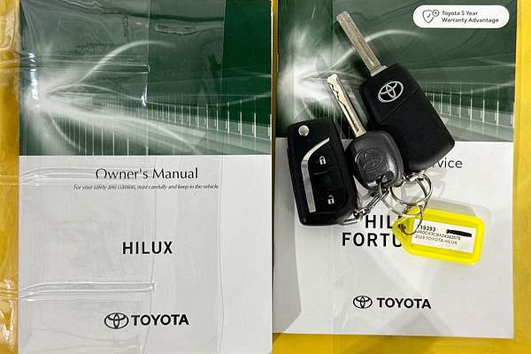 2023 Toyota HILUX WORKMATE (4x2) TGN121R 4x2