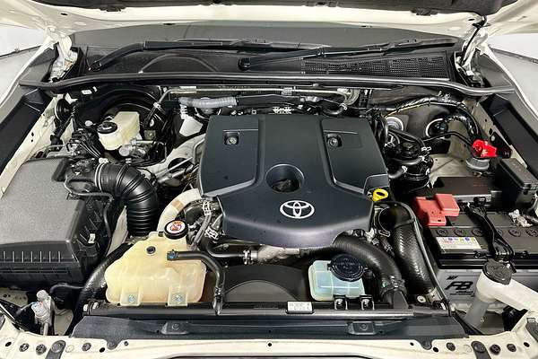 2023 Toyota HILUX SR (4x4) GUN126R 4X4