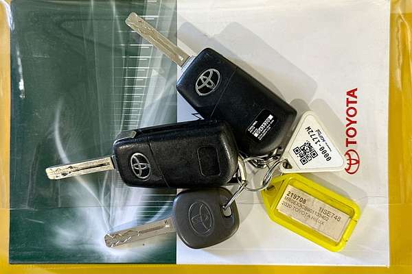 2020 Toyota HILUX WORKMATE TGN121R MY19 UPGRADE REAR WHEEL DRIVE