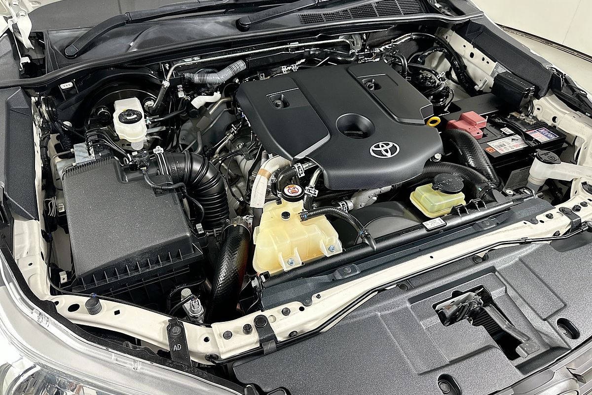 2020 Toyota HILUX WORKMATE HI-RIDER GUN135R FACELIFT 4x2