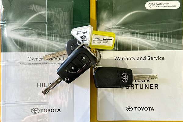 2023 Toyota HILUX WORKMATE (4x2) TGN121R 4x2