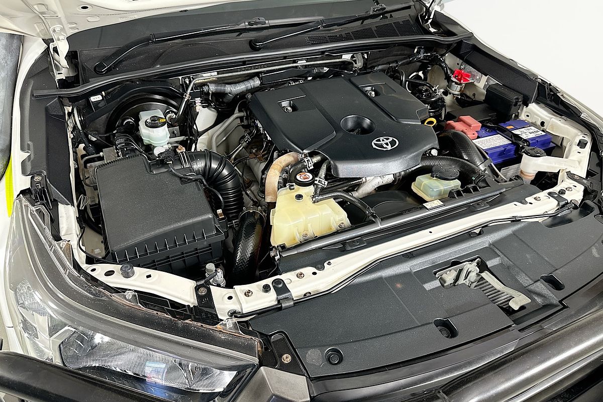 2022 Toyota HILUX SR (4x4) GUN126R 4X4