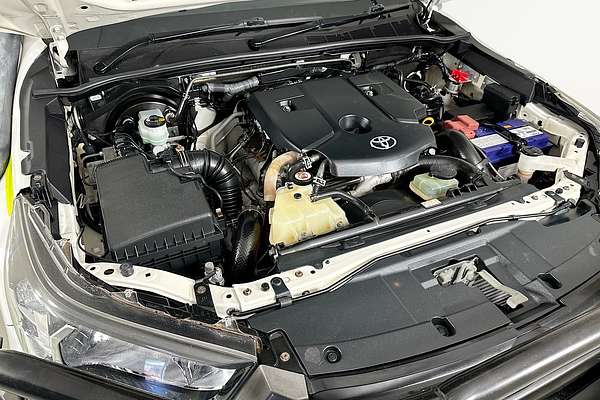 2022 Toyota HILUX SR (4x4) GUN126R 4X4