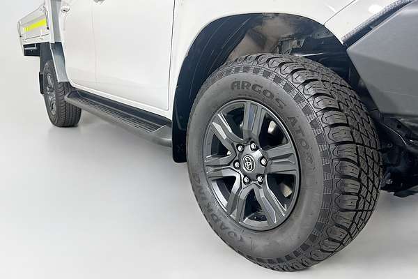 2024 Toyota HILUX SR 48V (4x4) GUN126R 4X4