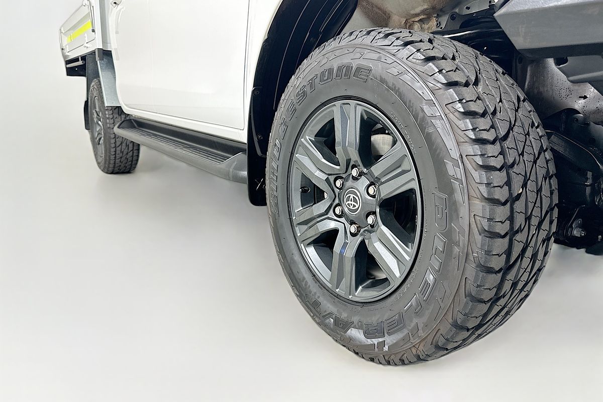 2023 Toyota HILUX SR (4x4) GUN126R 4X4