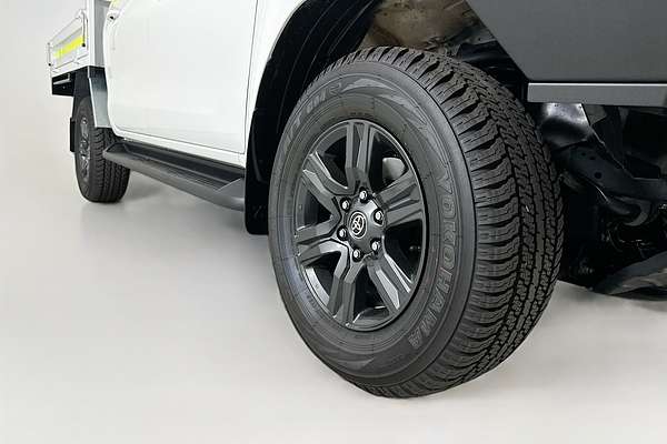 2024 Toyota HILUX SR 48V (4x4) GUN126R 4X4