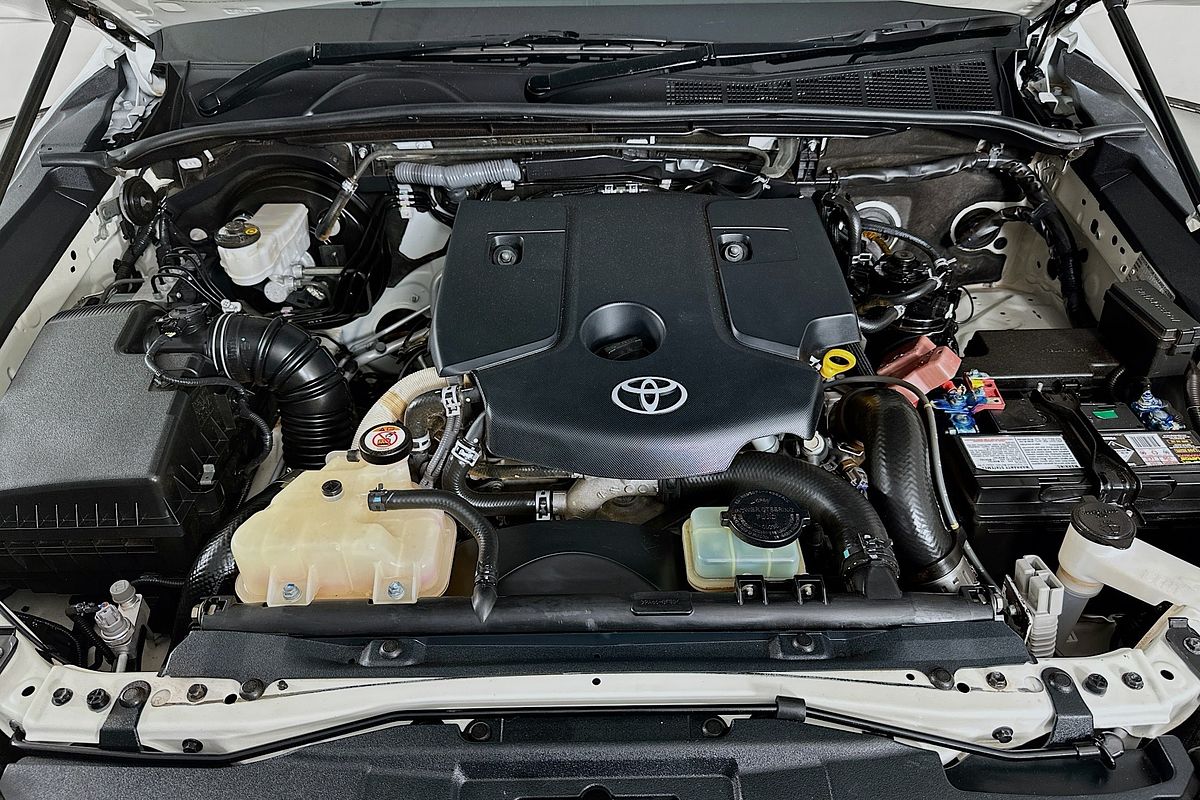 2021 Toyota Hilux SR GUN126R 4X4