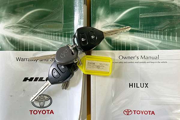 2015 Toyota HILUX SR (4x4) KUN26R MY14 4X4