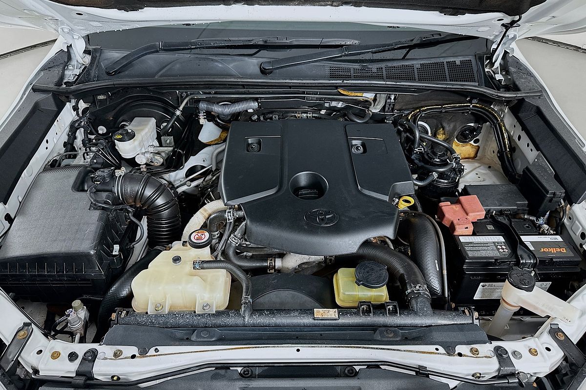 2019 Toyota HILUX SR (4x4) GUN126R MY19 4X4