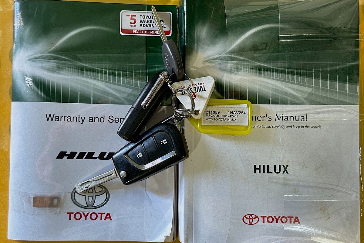 2020 Toyota HILUX SR (4x4) GUN126R MY19 UPGRADE 4X4
