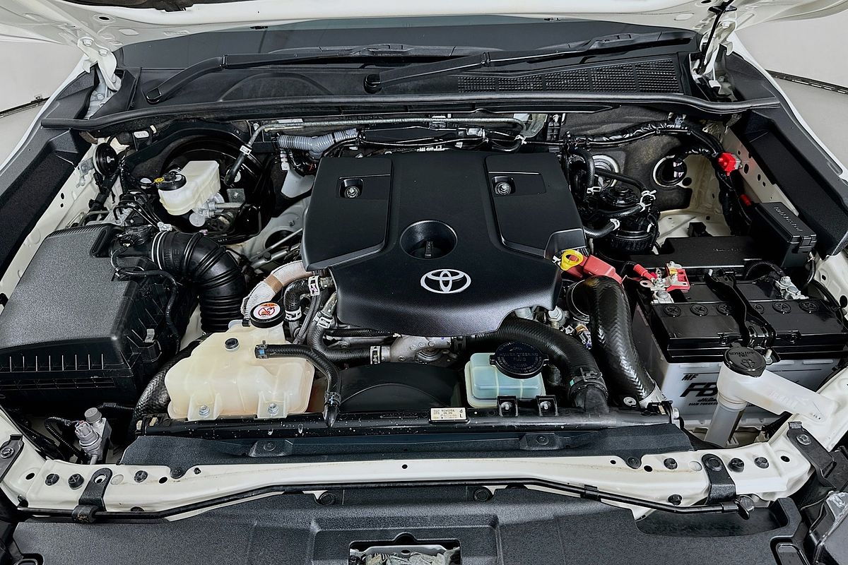 2024 Toyota HILUX SR (4x4) GUN126R 4X4