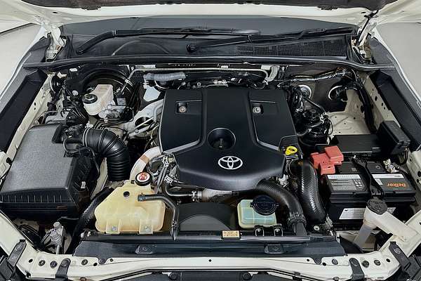 2023 Toyota HILUX SR (4x4) GUN126R 4X4