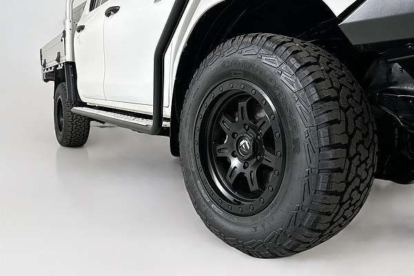 2021 Toyota HILUX SR (4x4) GUN126R FACELIFT 4X4