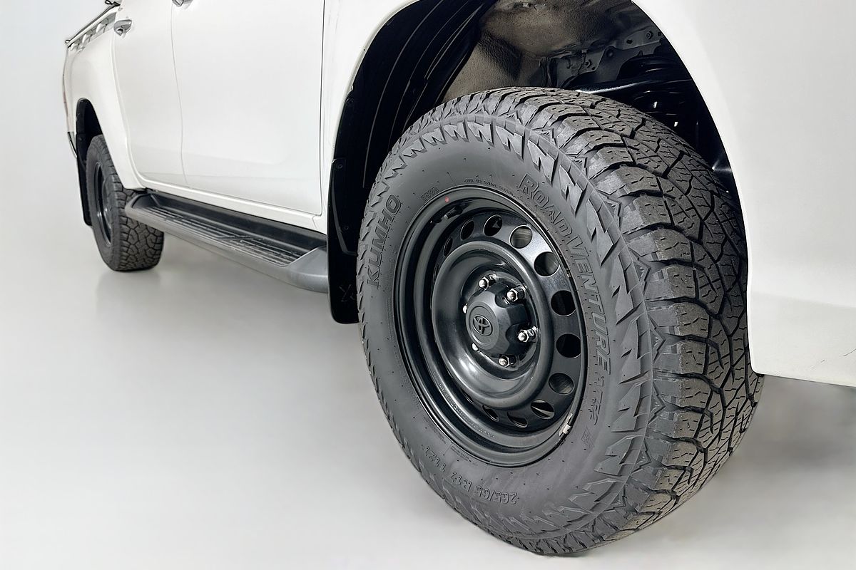 2017 Toyota HILUX SR HI-RIDER GUN136R REAR WHEEL DRIVE