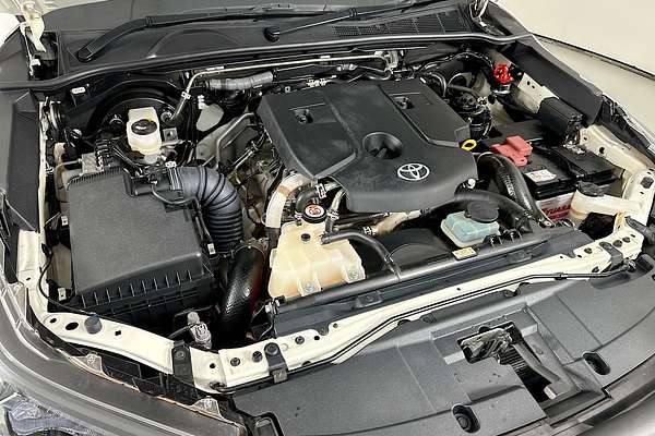2024 Toyota HILUX SR (4x4) GUN126R 4X4