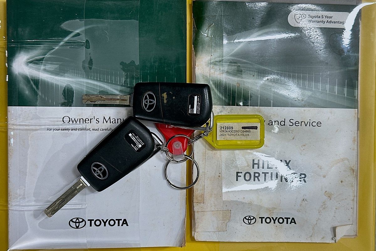 2021 Toyota HILUX SR (4x4) GUN126R 4X4